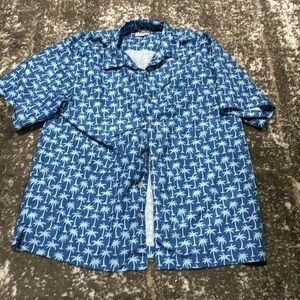 Mens Trunk shirt sz XL